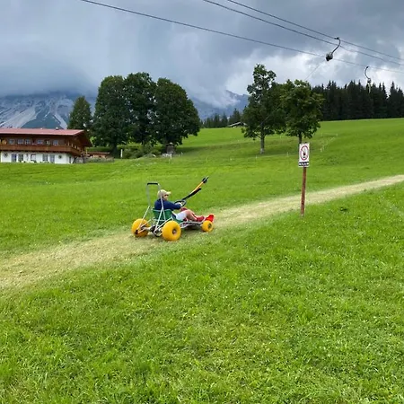 Dachsteinblick Апартаменты